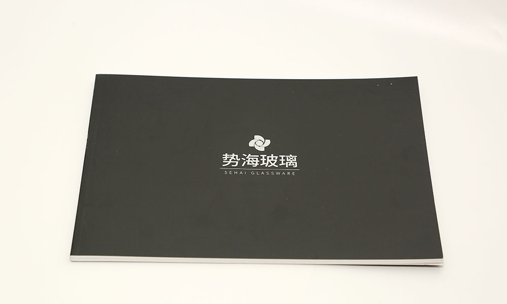 做一本宣傳冊設(shè)計多大美觀？